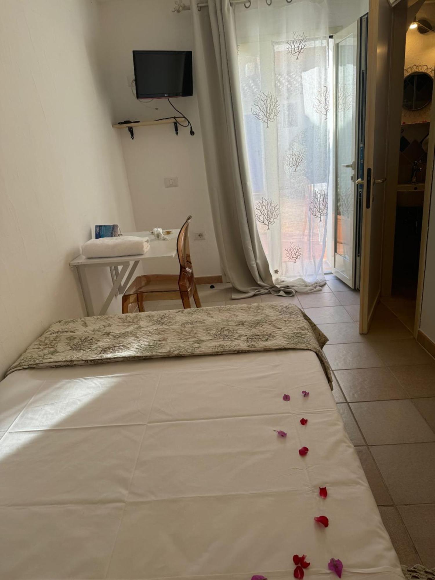 B&B Oltremare Cannigione Zewnętrze zdjęcie
